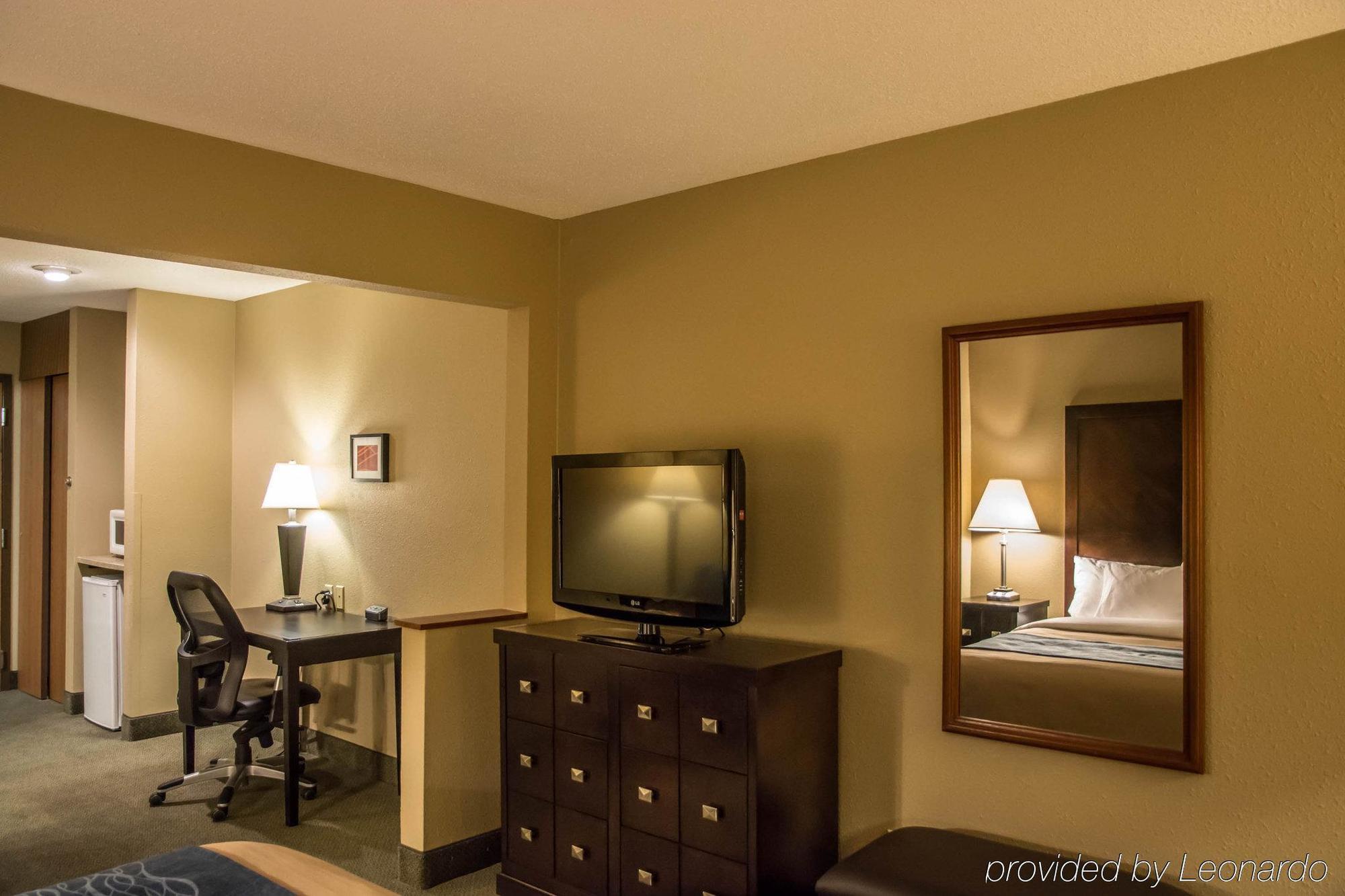 Holiday Inn Express - Cincinnati North - Monroe, An Ihg Hotel Exterior photo